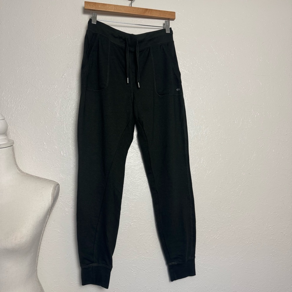Legends Green Drawstring Jogger - Picture 3 of 7